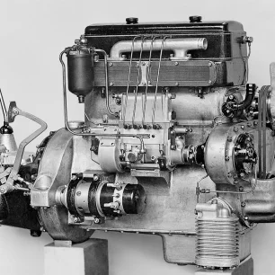 Geschichte Saurer | CRD-Dieselmotor | Werkbild Ad. Saurer AG Arbon/TG, Nr. 8382